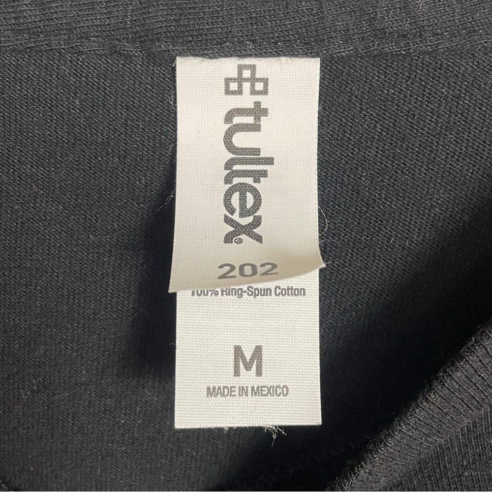 Weezer 2021 Stadium Tour Black Graphic Band Tee Size M - Picture 6 of 8